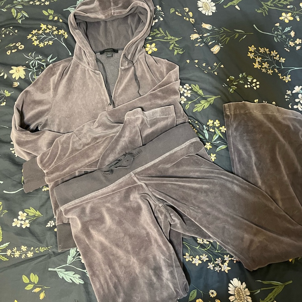 Express velour tracksuit